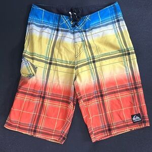 Men’s board shorts